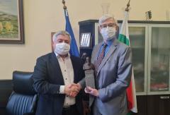 meeting Russia.jfif